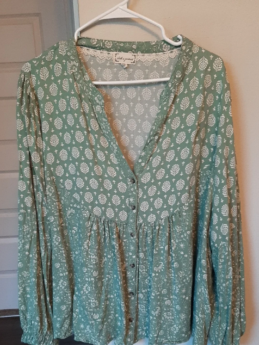 Cloth & Portrait XXL Green Floral Boho Button-Front Flowy Peasant Blouse - Picture 1 of 4